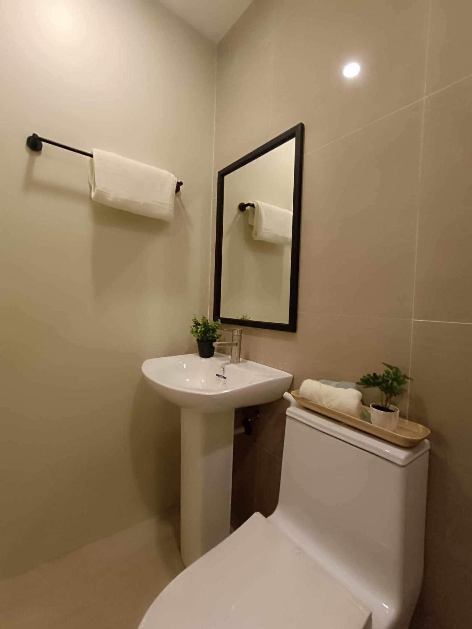 Kimtons Apartment Suite Capitol Site Cebu Exterior photo